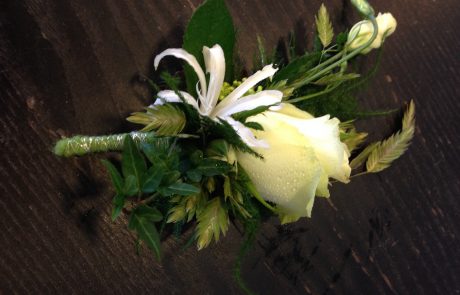 Knapphullsblomst, corsage